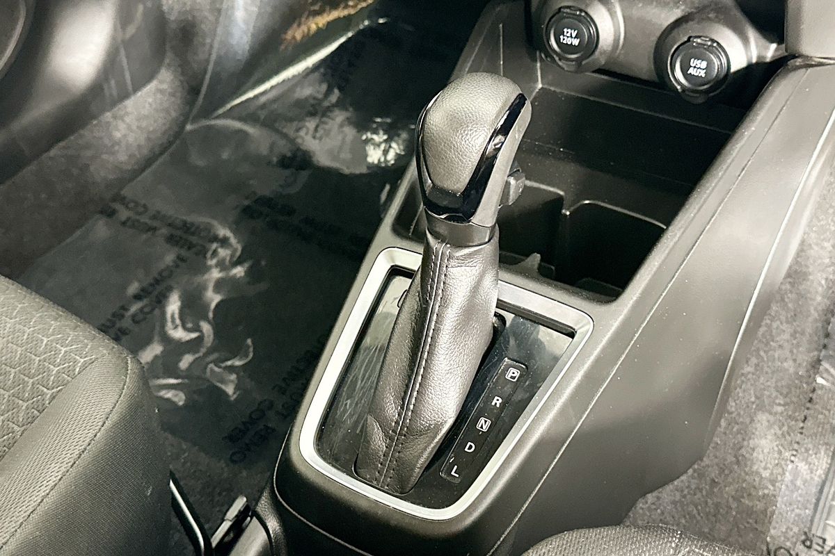 2023 Suzuki SWIFT GL NAVI AZ SERIES II