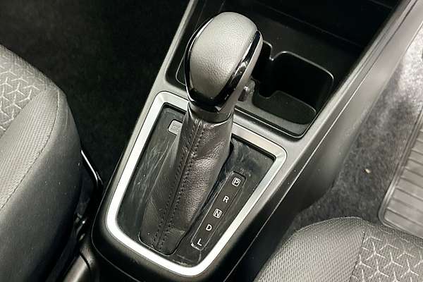 2023 Suzuki SWIFT GL NAVI AZ SERIES II