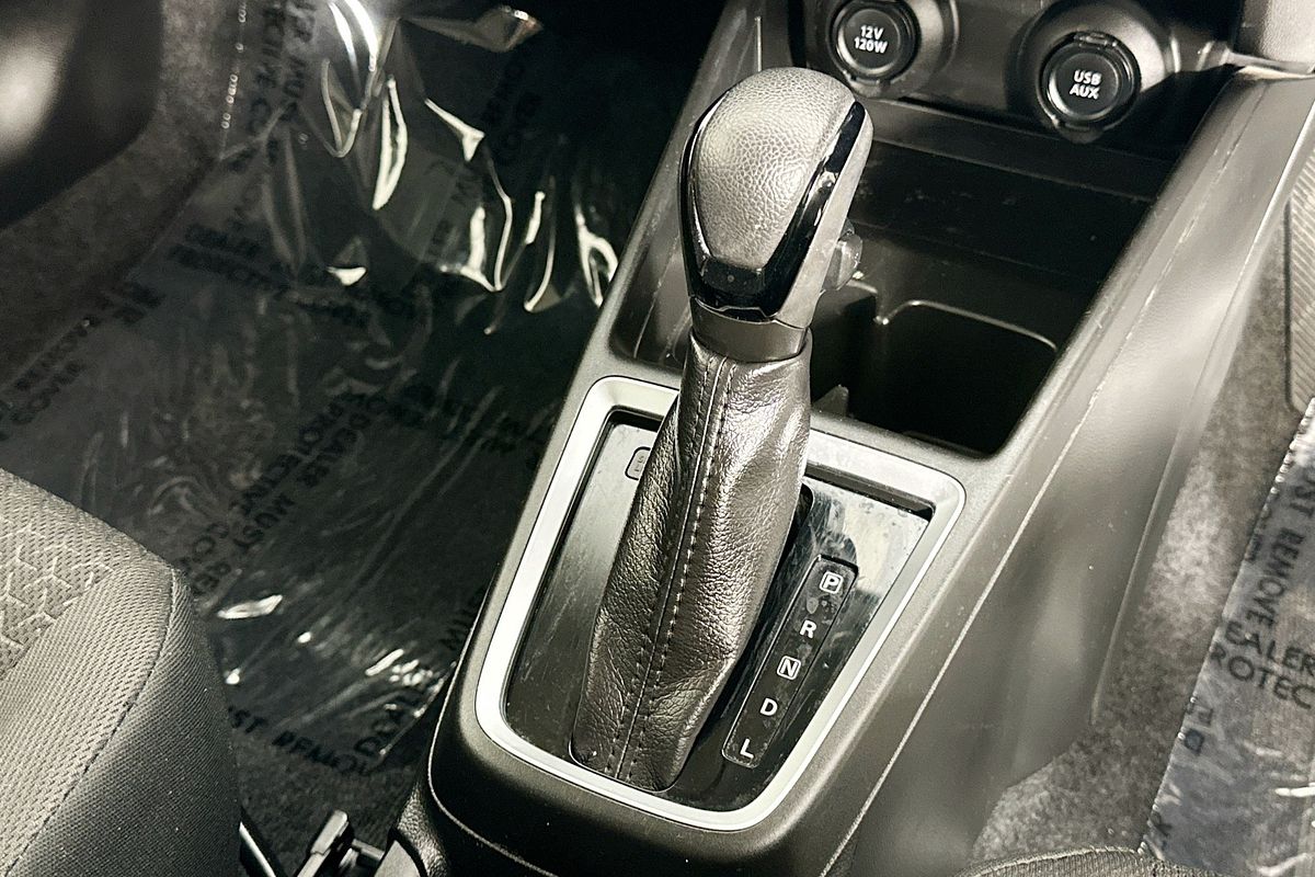 2023 Suzuki SWIFT GL NAVI AZ SERIES II