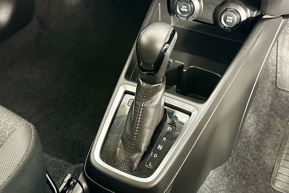 2023 Suzuki SWIFT GL NAVI AZ SERIES II