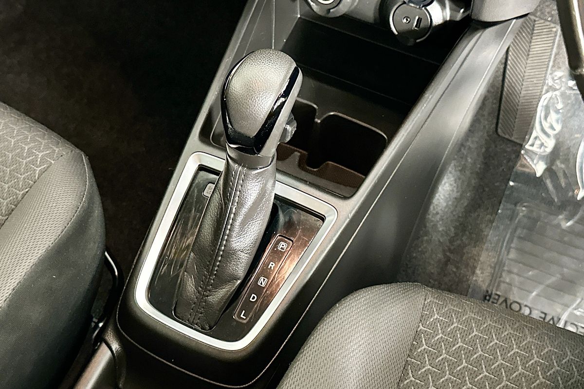 2023 Suzuki SWIFT GL NAVI AZ SERIES II