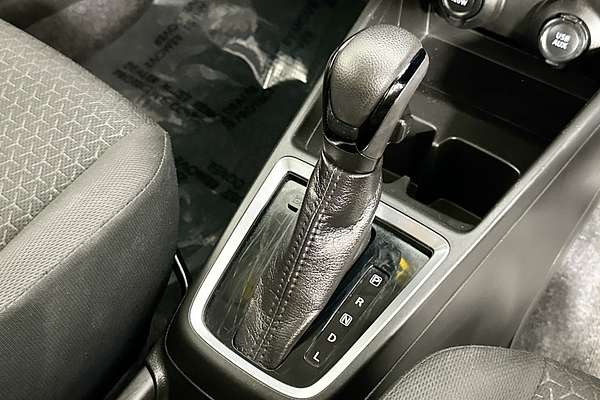 2023 Suzuki SWIFT GL NAVI AZ SERIES II