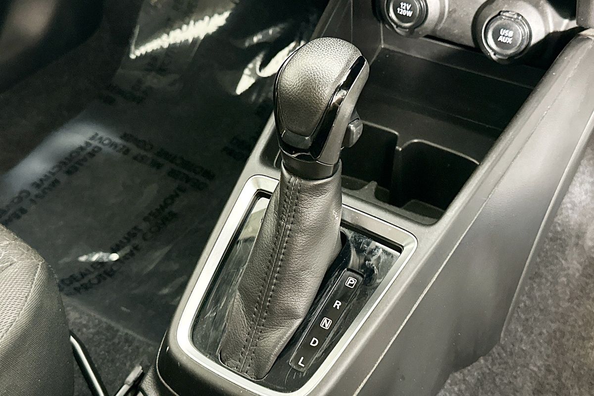 2023 Suzuki SWIFT GL NAVI AZ SERIES II