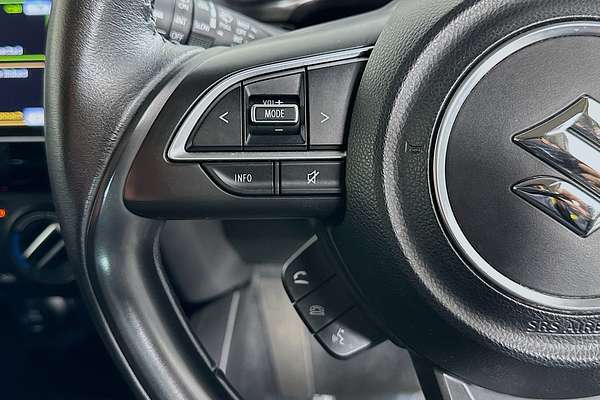 2023 Suzuki SWIFT GL NAVI AZ SERIES II