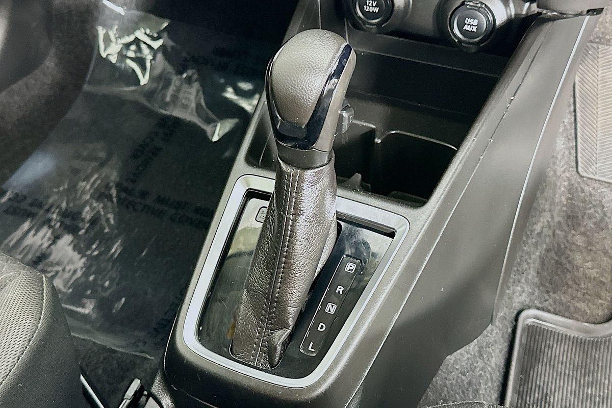 2020 Suzuki SWIFT GL NAVI AZ SERIES II