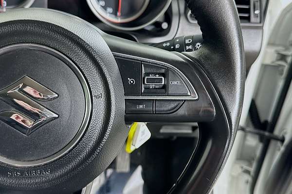 2020 Suzuki SWIFT GL NAVI AZ SERIES II