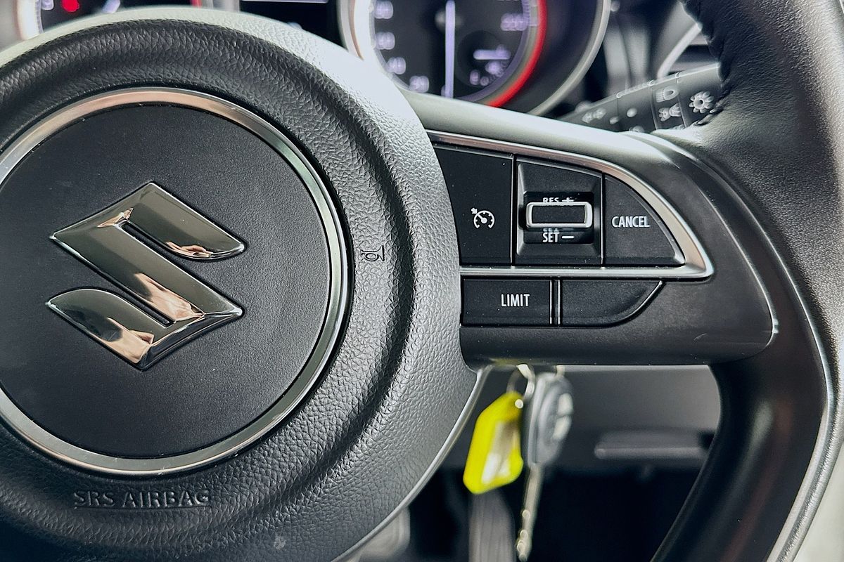 2023 Suzuki SWIFT GL NAVI AZ SERIES II