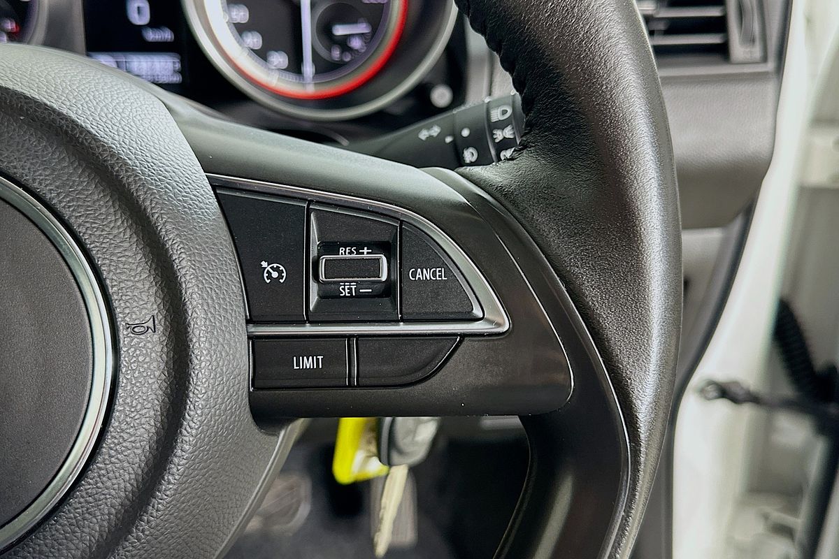 2023 Suzuki SWIFT GL NAVI AZ SERIES II