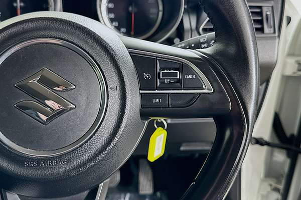 2020 Suzuki SWIFT GL NAVI AZ SERIES II