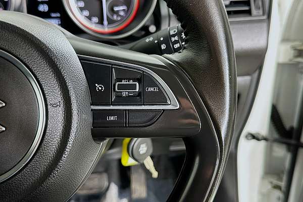 2023 Suzuki SWIFT GL NAVI AZ SERIES II