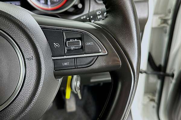 2023 Suzuki SWIFT GL NAVI AZ SERIES II