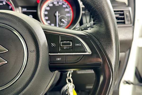 2023 Suzuki SWIFT GL NAVI AZ SERIES II