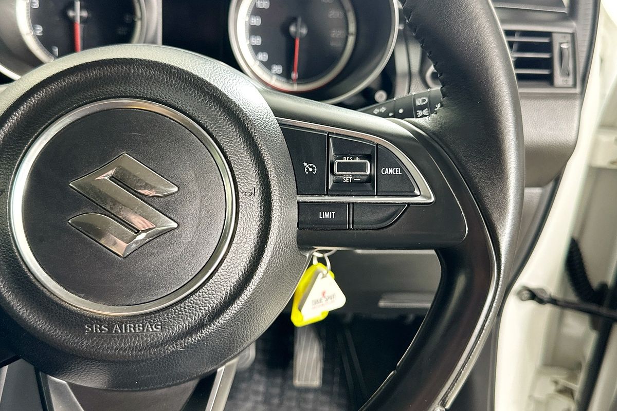 2020 Suzuki SWIFT GL NAVI AZ SERIES II