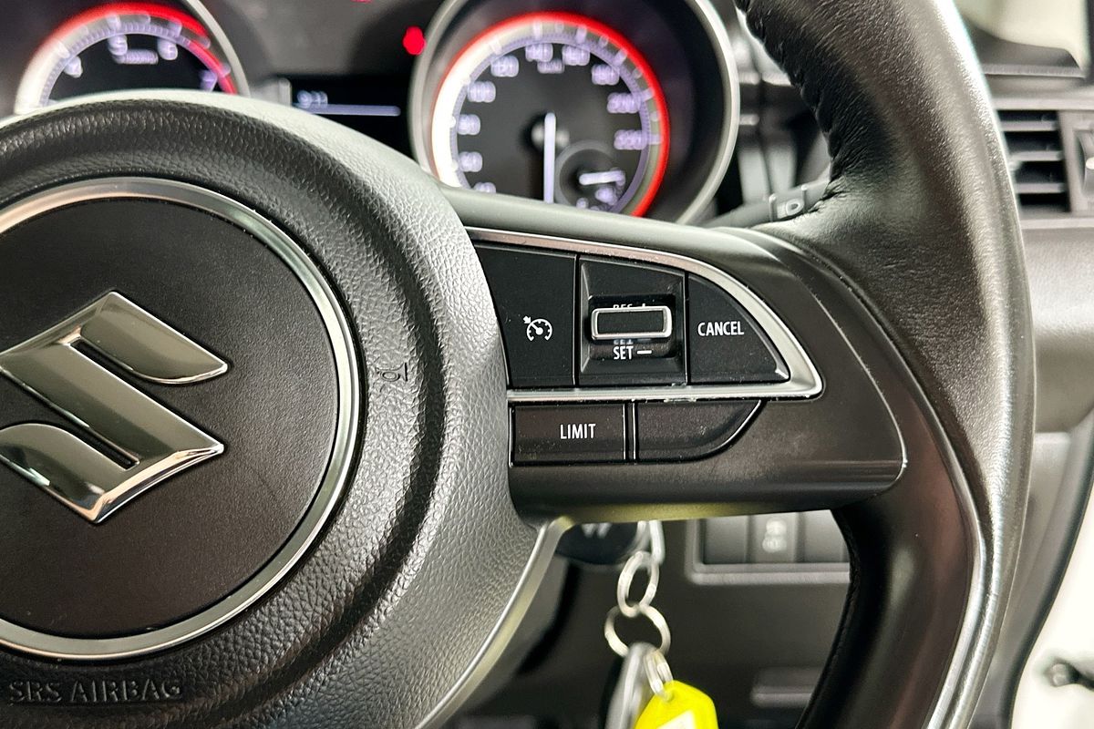 2023 Suzuki SWIFT GL NAVI AZ SERIES II