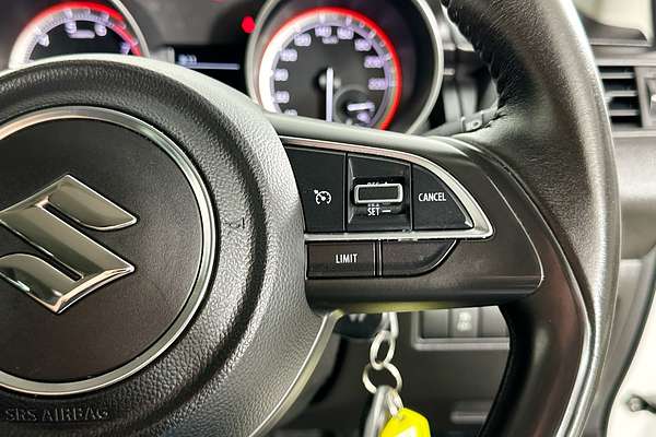 2023 Suzuki SWIFT GL NAVI AZ SERIES II