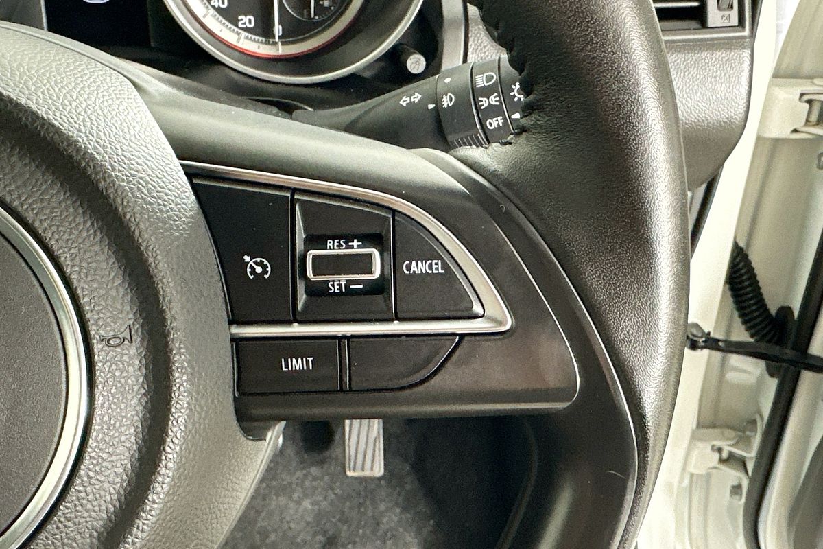 2023 Suzuki SWIFT GL NAVI AZ SERIES II