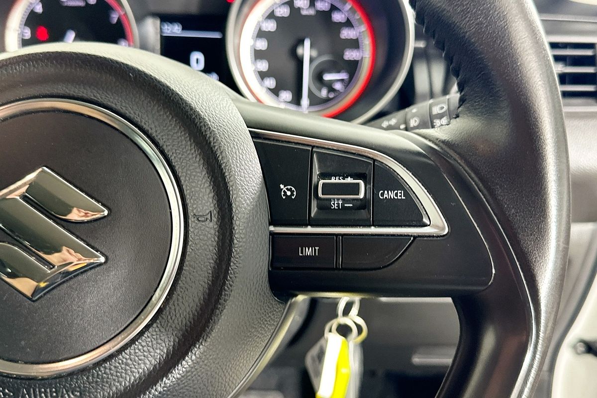 2023 Suzuki SWIFT GL NAVI AZ SERIES II