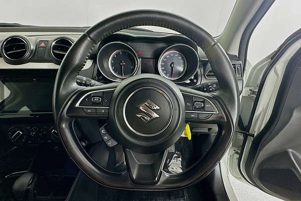 2020 Suzuki SWIFT GL NAVI AL