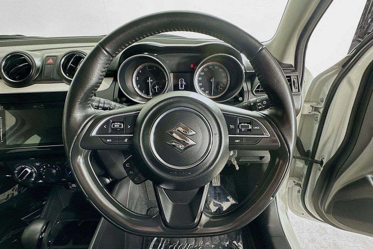2021 Suzuki SWIFT GL NAVI AZ SERIES II