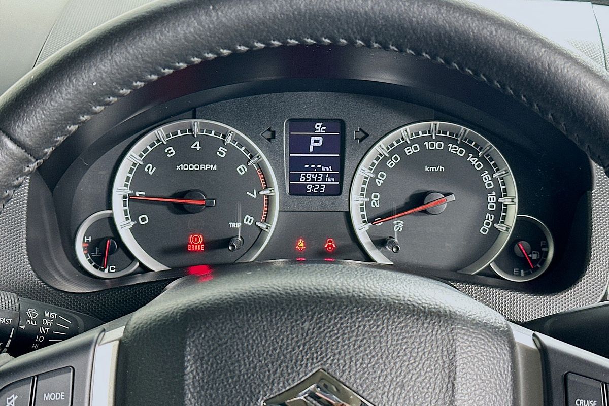 2016 Suzuki SWIFT GL FZ