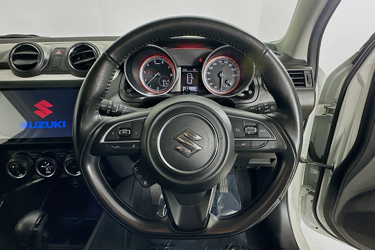 2022 Suzuki SWIFT GL NAVI AZ SERIES II