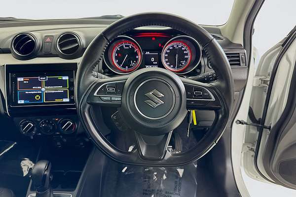 2023 Suzuki SWIFT GL NAVI AZ SERIES II