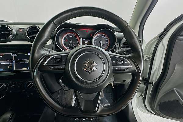 2023 Suzuki SWIFT GL NAVI AZ SERIES II