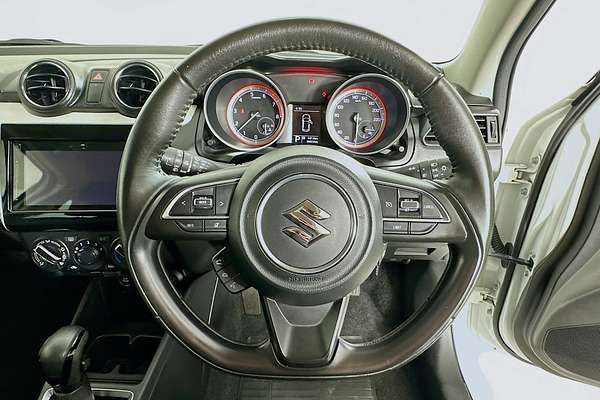 2023 Suzuki SWIFT GL NAVI AZ SERIES II