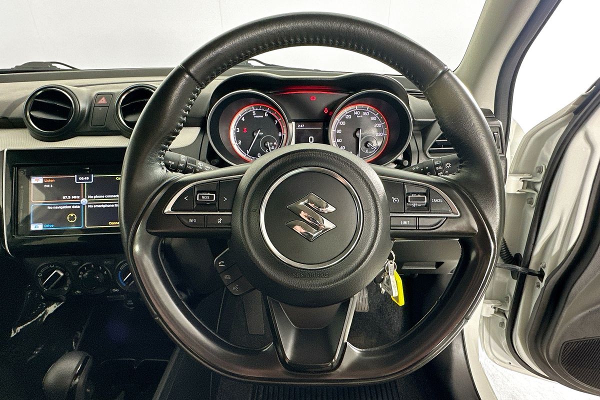 2023 Suzuki SWIFT GL NAVI AZ SERIES II