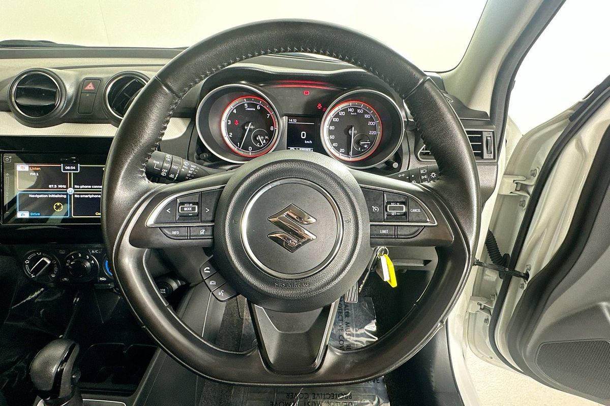 2023 Suzuki SWIFT GL NAVI AZ SERIES II