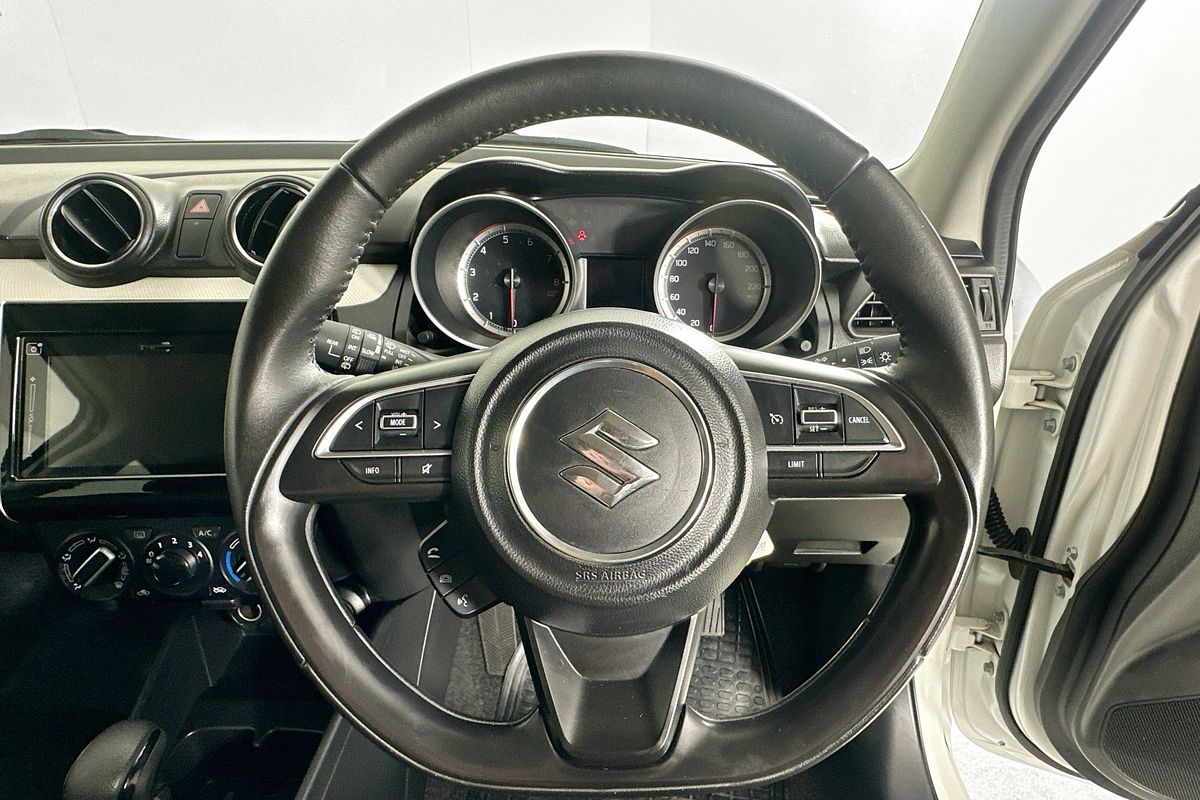 2020 Suzuki SWIFT GL NAVI AZ SERIES II
