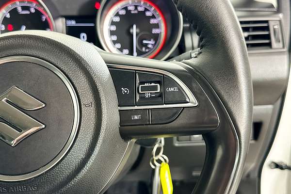 2023 Suzuki SWIFT GL NAVI AZ SERIES II