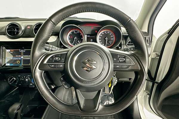 2023 Suzuki SWIFT GL NAVI AZ SERIES II