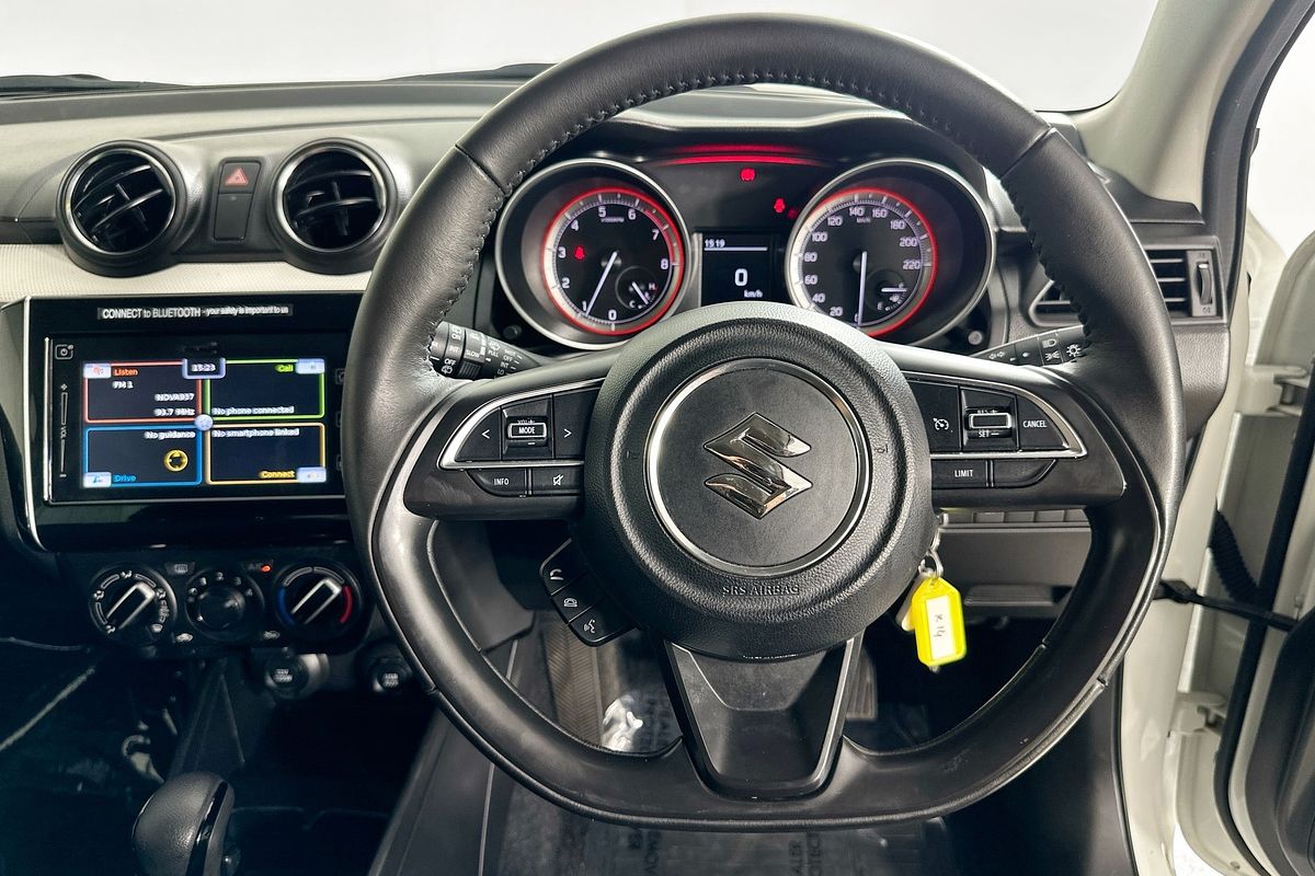 2023 Suzuki SWIFT GL NAVI AZ SERIES II