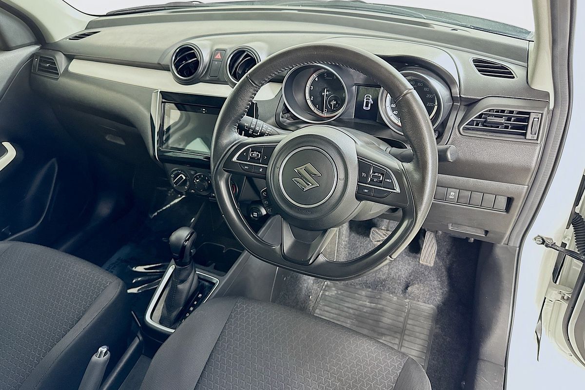 2023 Suzuki SWIFT GL NAVI AZ SERIES II