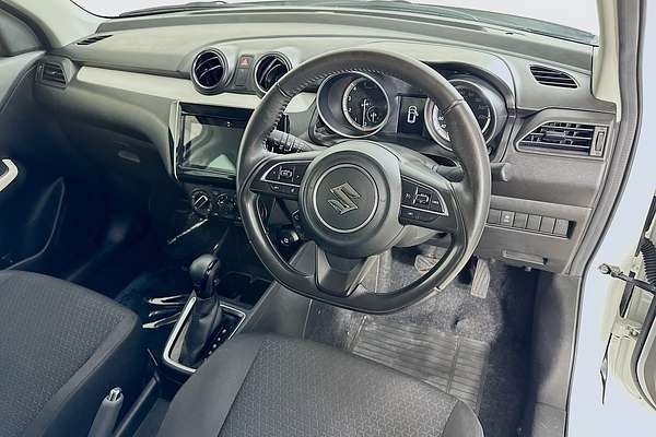 2023 Suzuki SWIFT GL NAVI AZ SERIES II