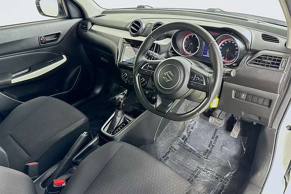 2020 Suzuki SWIFT GL NAVI AZ SERIES II