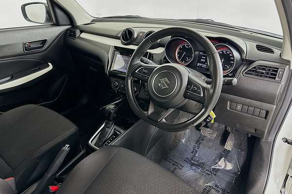 2023 Suzuki SWIFT GL NAVI AZ SERIES II