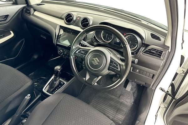 2023 Suzuki SWIFT GL NAVI AZ SERIES II