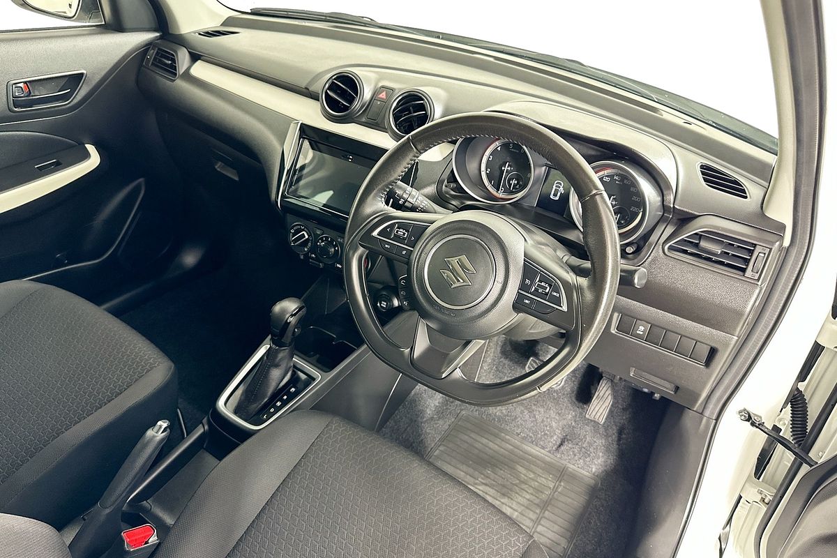 2023 Suzuki SWIFT GL NAVI AZ SERIES II