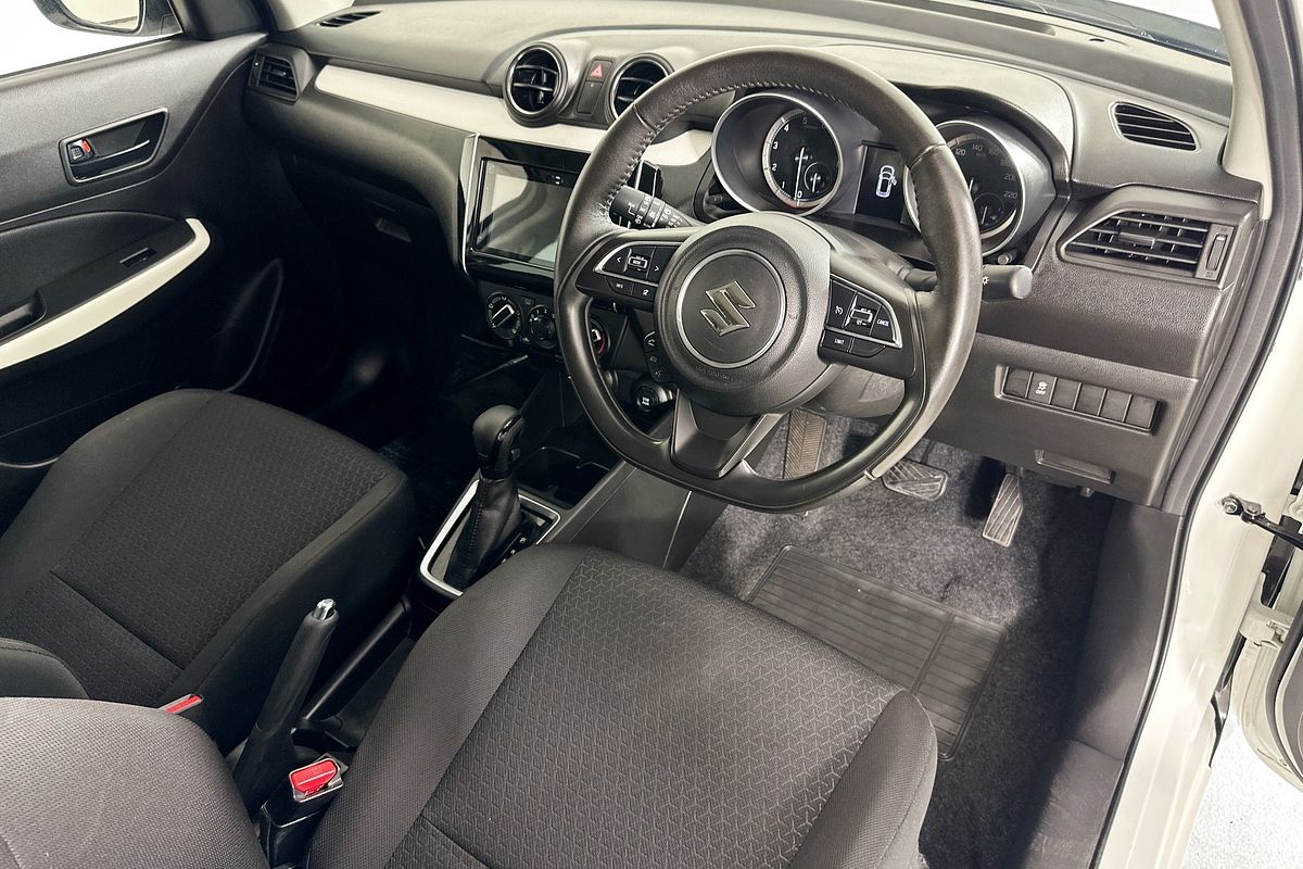 2023 Suzuki SWIFT GL NAVI AZ SERIES II