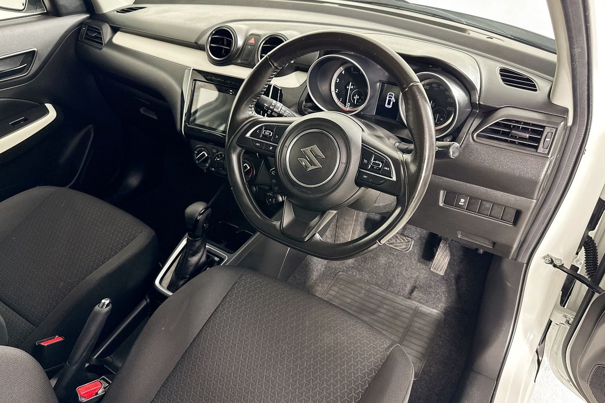 2023 Suzuki SWIFT GL NAVI AZ SERIES II