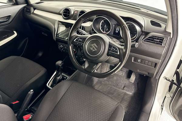 2023 Suzuki SWIFT GL NAVI AZ SERIES II