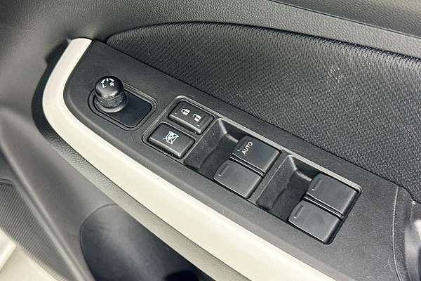 2023 Suzuki SWIFT GL NAVI AZ SERIES II