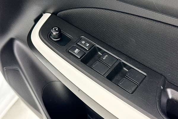 2023 Suzuki SWIFT GL NAVI AZ SERIES II