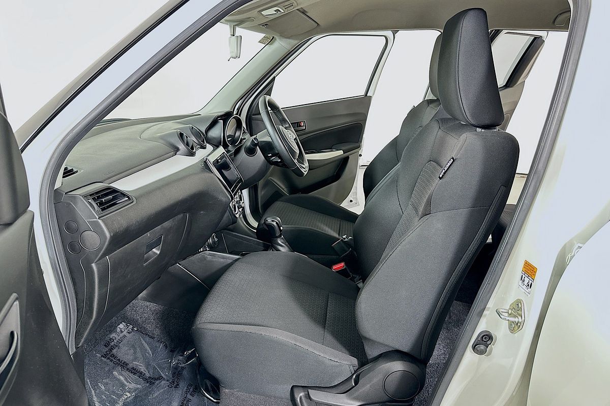 2023 Suzuki SWIFT GL NAVI AZ SERIES II