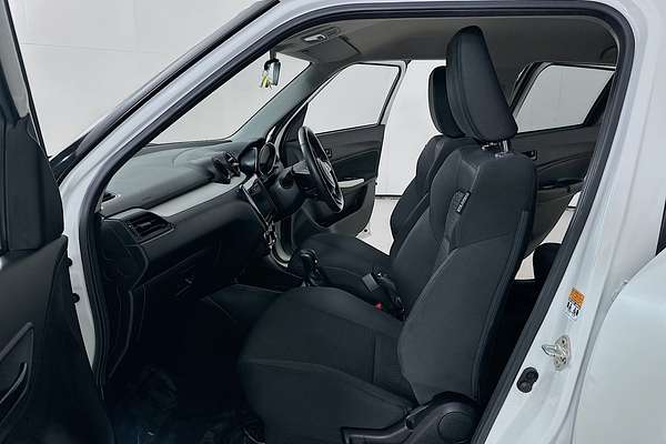 2023 Suzuki SWIFT GL NAVI AZ SERIES II
