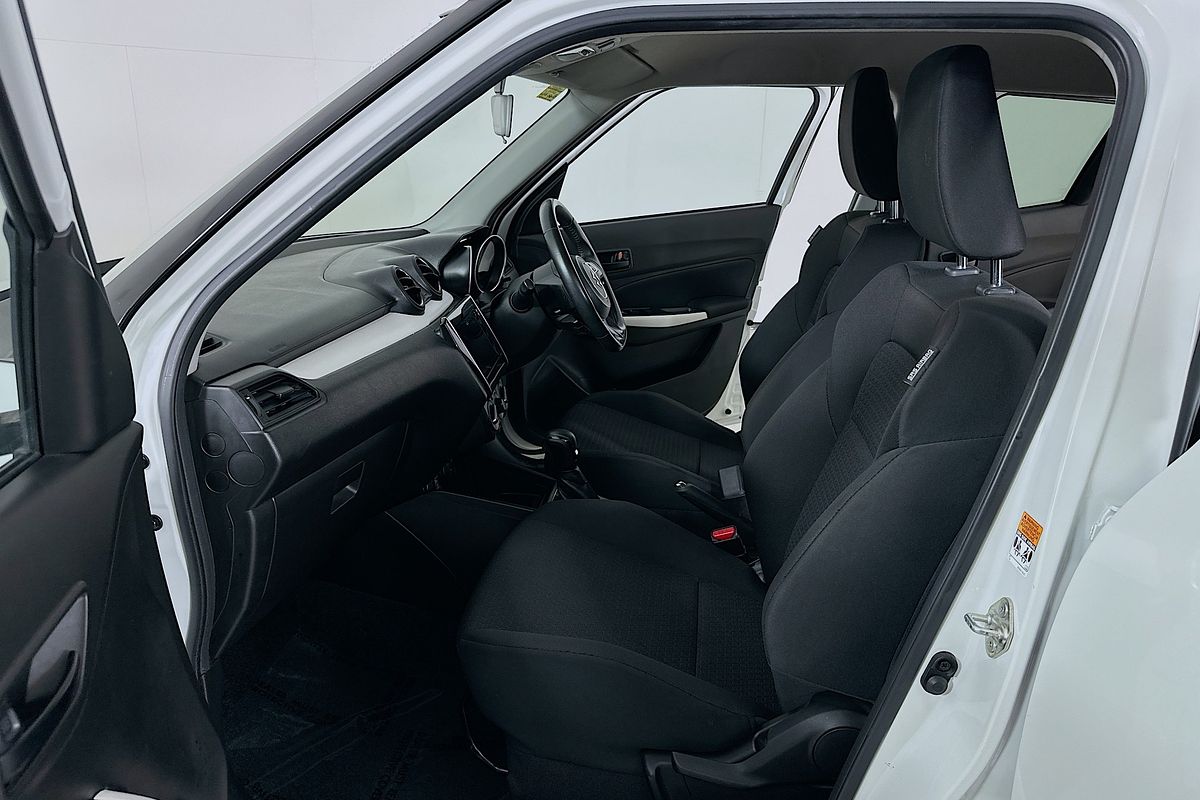 2020 Suzuki SWIFT GL NAVI AZ SERIES II