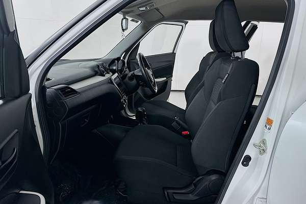 2020 Suzuki SWIFT GL NAVI AZ SERIES II