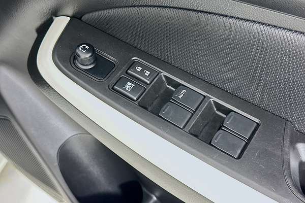 2020 Suzuki SWIFT GL NAVI AZ SERIES II